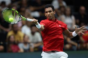 Felix Auger Aliassime shot