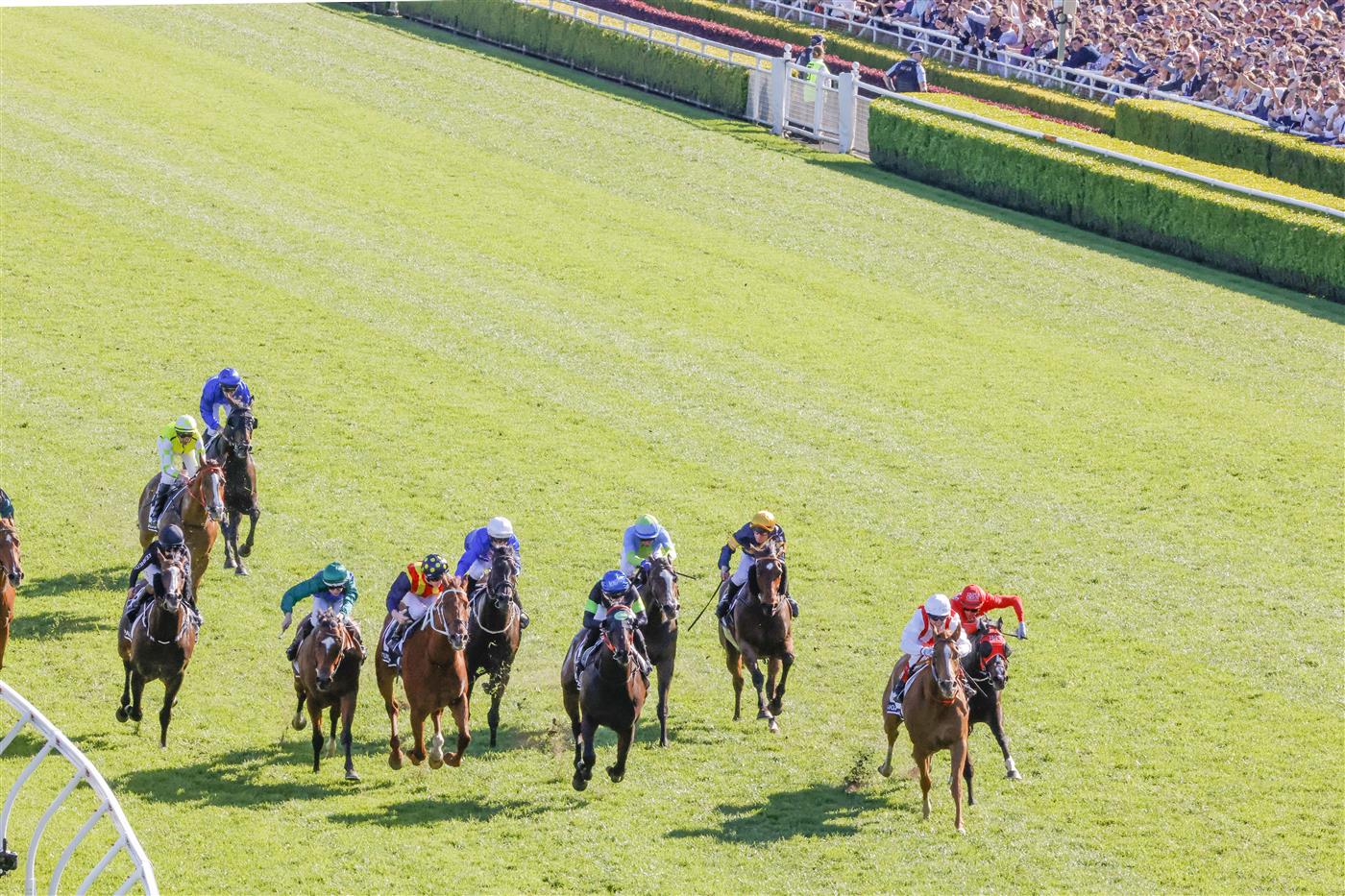 SYDNEY, AUSTRALIA - OCTOBER 15: Craig Williams (red and white) on Giga Kick wins race 7 The Tab Everest during Everest Day at Royal Randwick Racecourse on October 15, 2022 in Sydney, Australia. (Photo by Jenny Evans/Getty Images)