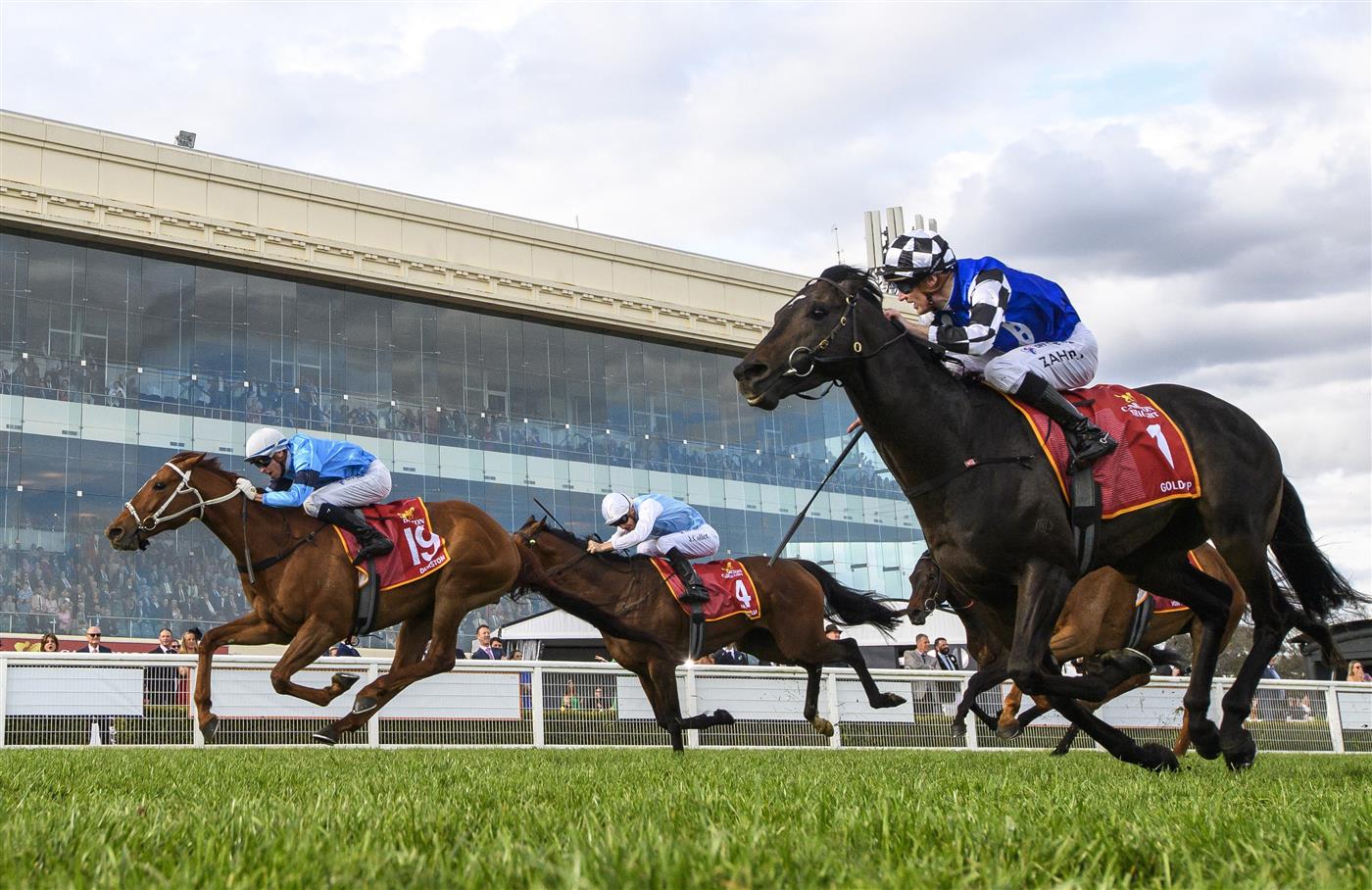 MELBOURNE, AUSTRALIA - OCTOBER 15: Michael Dee riding Durston (L) defeats Mark Zahra riding Gold Trip (r) in Race 9, the Carlton Draught Caulfield Cup, during Caulfield Cup Day at Caulfield Racecourse on October 15, 2022 in Melbourne, Australia. (Photo by Vince Caligiuri/Getty Images)