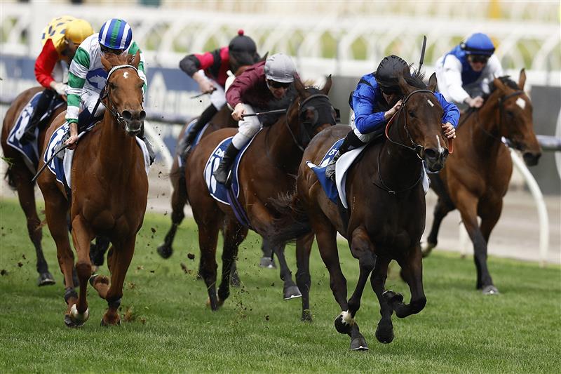 MELBOURNE, AUSTRALIA - OCTOBER 29: John Allen rides #2 Ashfoora (2R) to win race nine the Furphy Sprint during 2022 Penfolds Victoria Derby Day at Flemington Racecourse on October 29, 2022 in Melbourne, Australia. (Photo by Daniel Pockett/Getty Images)