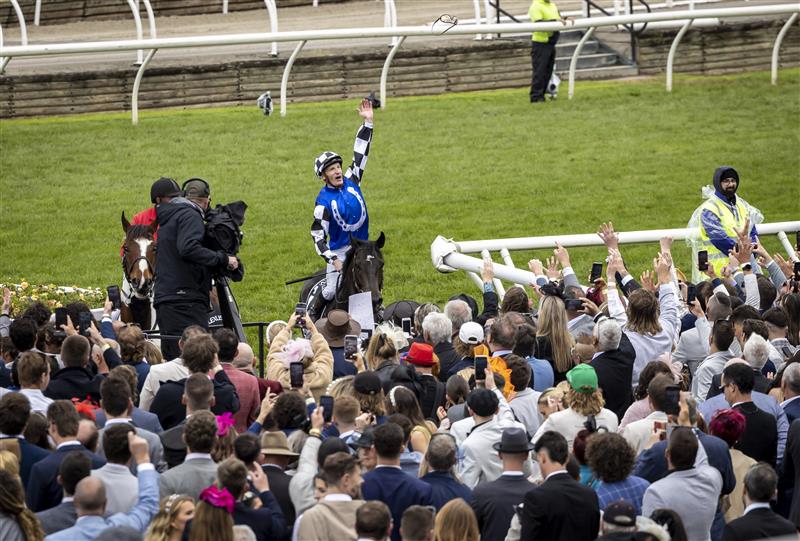 MELBOURNE, AUSTRALIA - NOVEMBER 01: Mark Zahra rides Gold Trip to win race 7 the Lexus Melbourne Cup during 2022 Melbourne Cup Day at Flemington Racecourse on November 01, 2022 in Melbourne, Australia. (Photo by Wayne Taylor/Getty Images for VRC)
