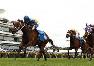 MELBOURNE, AUSTRALIA - NOVEMBER 03: James McDonald rides #8 Roots to win the Inglis Bracelet during 2022 Kennedy Oaks Day at Flemington Racecourse on November 03, 2022 in Melbourne, Australia. (Photo by Robert Cianflone/Getty Images)