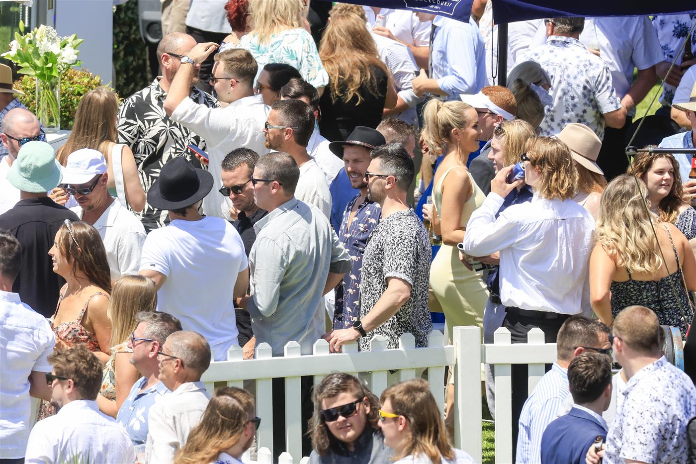 NEWCASTLE, AUSTRALIA - NOVEMBER 12: A general view of crowd during Racing at Newcastle Racecourse on November 12, 2022 in Newcastle, Australia. (Photo by Mark Evans/Getty Images)