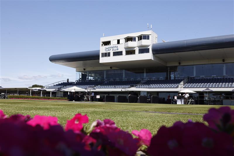 KEMBLA GRANGE, AUSTRALIA - NOVEMBER 19: A general view of the grandstand ahead of Sydney Racing at Kembla Grange Racecourse on November 19, 2022 in Kembla Grange, Australia. (Photo by Mark Evans/Getty Images)