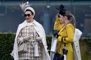 DUBLIN, IRELAND - DECEMBER 28: Fashion at Leopardstown Racecourse on December 28, 2022 in Dublin, Ireland. (Photo by Alan Crowhurst/Getty Images)