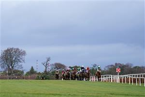DUBLIN, IRELAND - DECEMBER 28: Runners make their way up the straight during The Savills Maiden Hurdle at Leopardstown Racecourse on December 28, 2022 in Dublin, Ireland. (Photo by Alan Crowhurst/Getty Images)