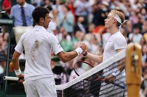 Novak Djokovic Denis Shapovalov hands
