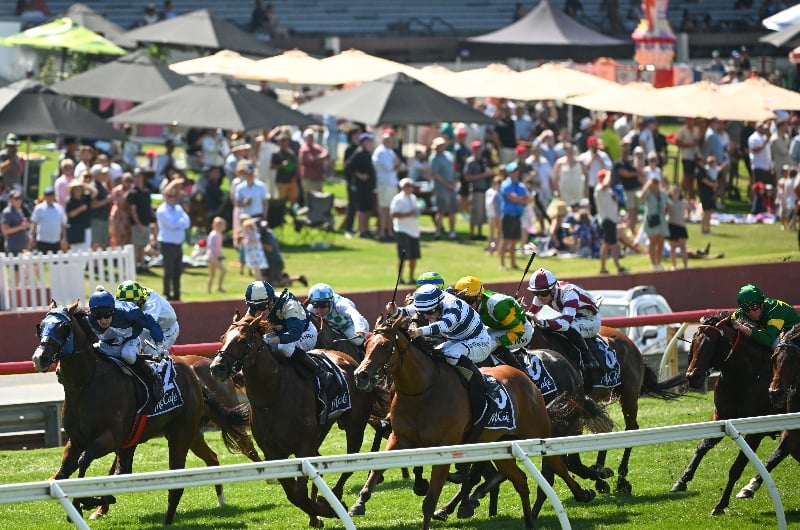 Sandown Racing Tips, Best Bets & Odds Today's Betting Tips for