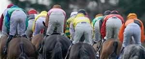 ESHER, ENGLAND - MARCH 11: A general view as runners turn down the side of the track during The European Breeders' Fund Betfair 'National Hunt' Novices' Handicap Hurdle Final at Sandown Park on March 11, 2023 in Esher, England. (Photo by Alan Crowhurst/Getty Images)