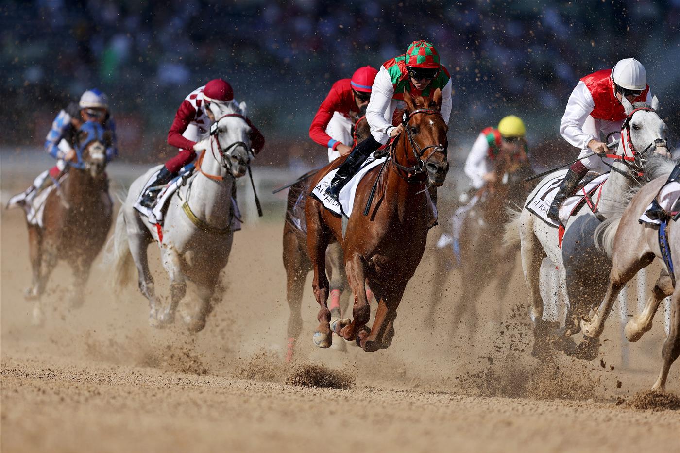 DUBAI, UNITED ARAB EMIRATES - MARCH 25: A general view of race action during the Dubai Kahayla Classic during the Dubai World Cup at Meydan Racecourse on March 25, 2023 in Dubai, United Arab Emirates. (Photo by Christopher Pike/Getty Images)