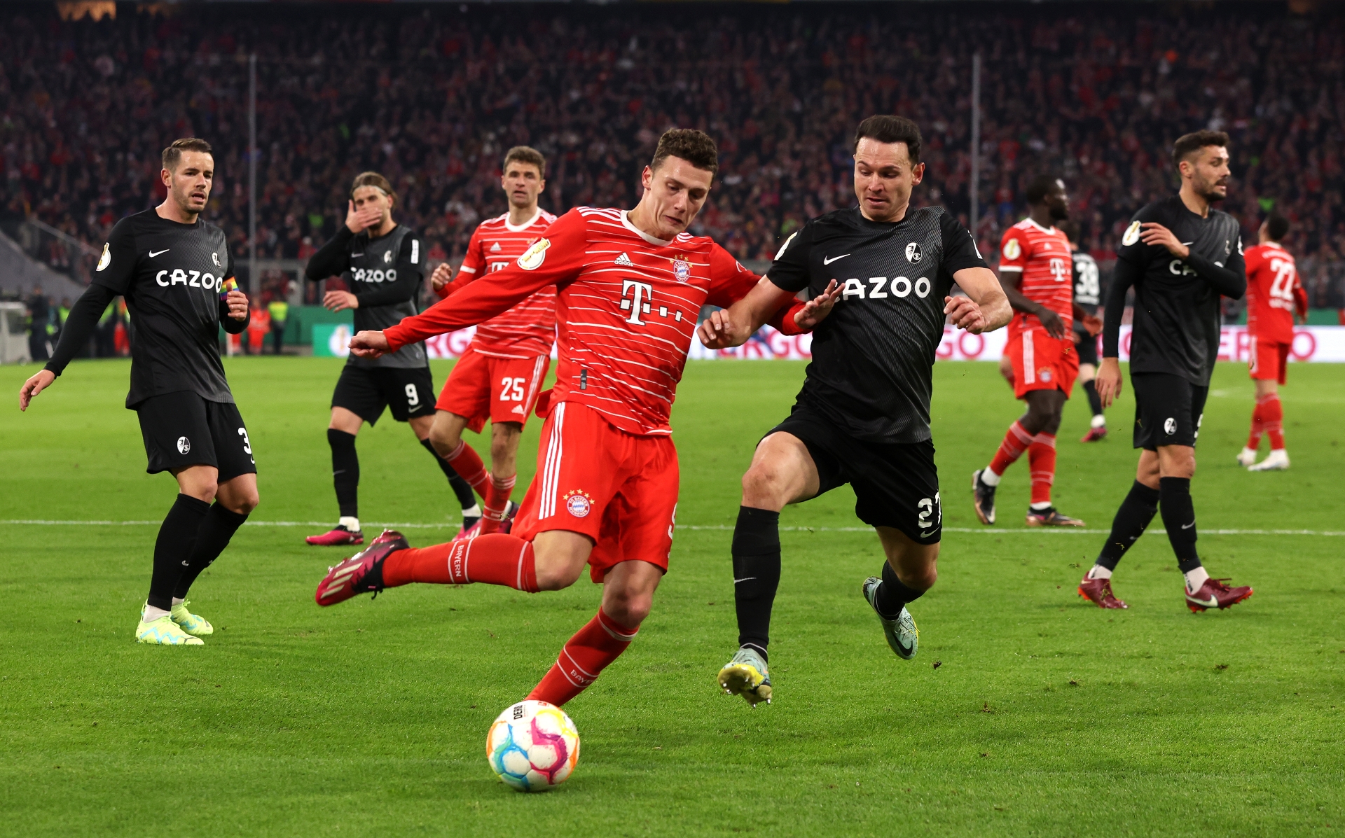 Prédictions Freiburg vs Bayern : victoire de Bayern avec plus de 2,5 buts