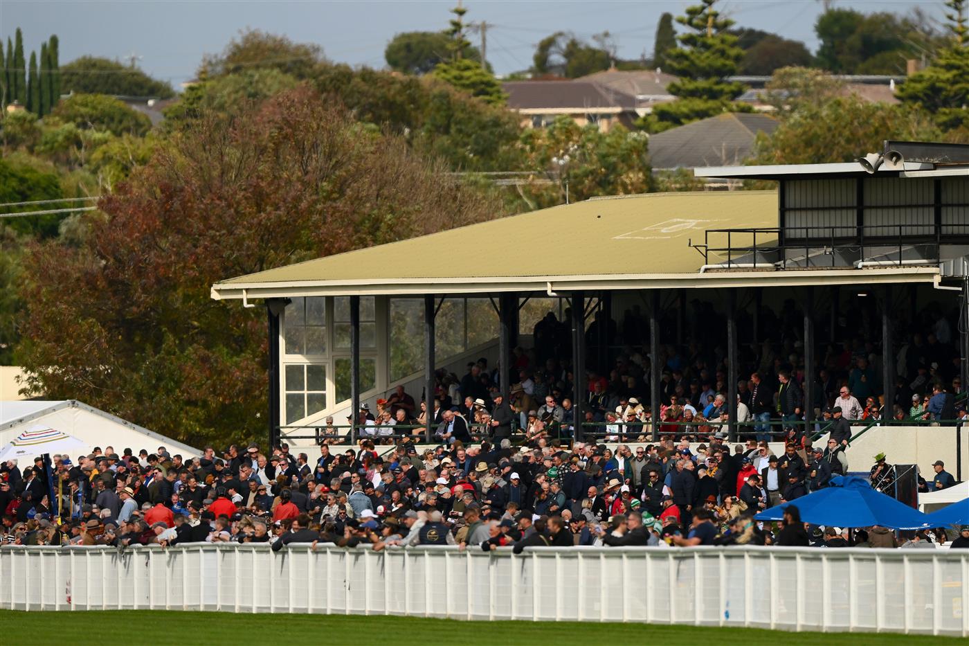 WARRNAMBOOL, AUSTRALIA - MAY 02: A general view of crowds during Brierly Steeplechase day at Warrnambool Racing Club on May 02, 2023 in Warrnambool, Australia. (Photo by Morgan Hancock/Getty Images)