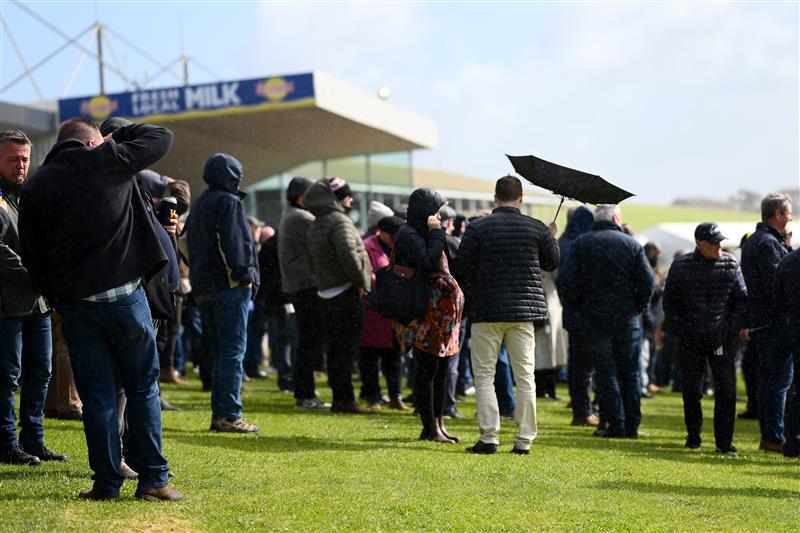WARRNAMBOOL, AUSTRALIA - MAY 03: A general view of spectators during Galleywood Hurdle day at Warrnambool Racing Club on May 03, 2023 in Warrnambool, Australia. (Photo by Morgan Hancock/Getty Images)