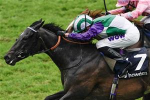 NEWMARKET, ENGLAND - MAY 06: Kieren Shoemark riding Vadream (green) win The Howden Palace House Stakes at Newmarket Racecourse on May 06, 2023 in Newmarket, England. (Photo by Alan Crowhurst/Getty Images)