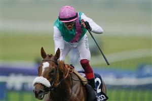 NEWMARKET, ENGLAND - MAY 06: Frankie Dettori riding Chaldean win The Qipco 2000 Guineas Stakes at Newmarket Racecourse on May 06, 2023 in Newmarket, England. (Photo by Alan Crowhurst/Getty Images)