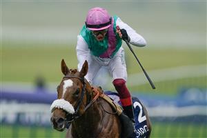 NEWMARKET, ENGLAND - MAY 06: Frankie Dettori riding Chaldean win The Qipco 2000 Guineas Stakes at Newmarket Racecourse on May 06, 2023 in Newmarket, England. (Photo by Alan Crowhurst/Getty Images)