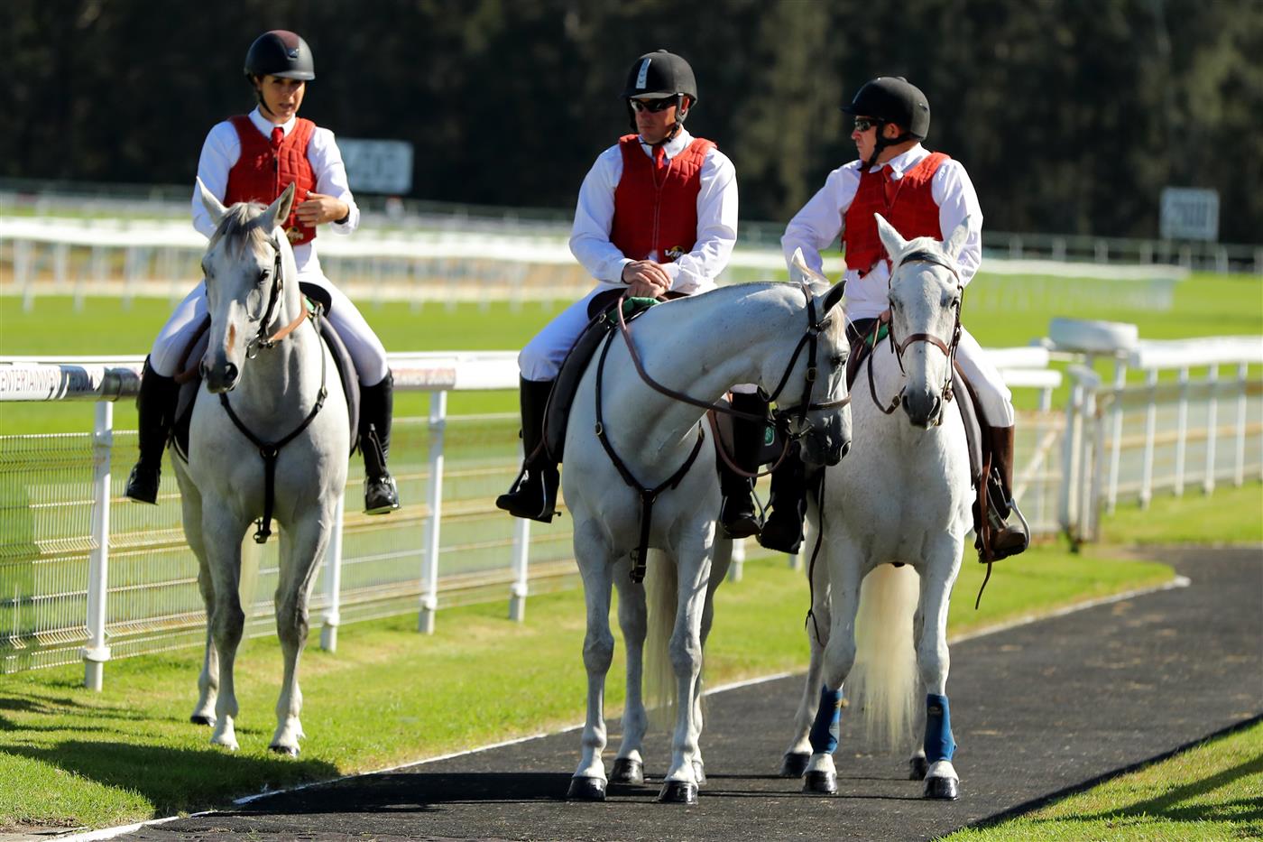 GOSFORD, AUSTRALIA - MAY 06: A general view prior tto Race 1 Thymely Food Co Handicap during "Gosford Gold Cup" - Sydney Racing at Gosford Racecourse on May 06, 2023 in Gosford, Australia. (Photo by Jeremy Ng/Getty Images)