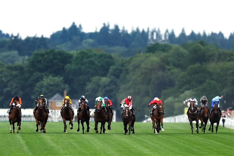 ASCOT, ENGLAND - JUNE 20: Hollie Doyle riding Bradsell (red/white cap) on the way to winning The King's Stand Stakes on day one prior to Royal Ascot 2023 at Ascot Racecourse on June 20, 2023 in Ascot, England. (Photo by Alex Pantling/Getty Images)