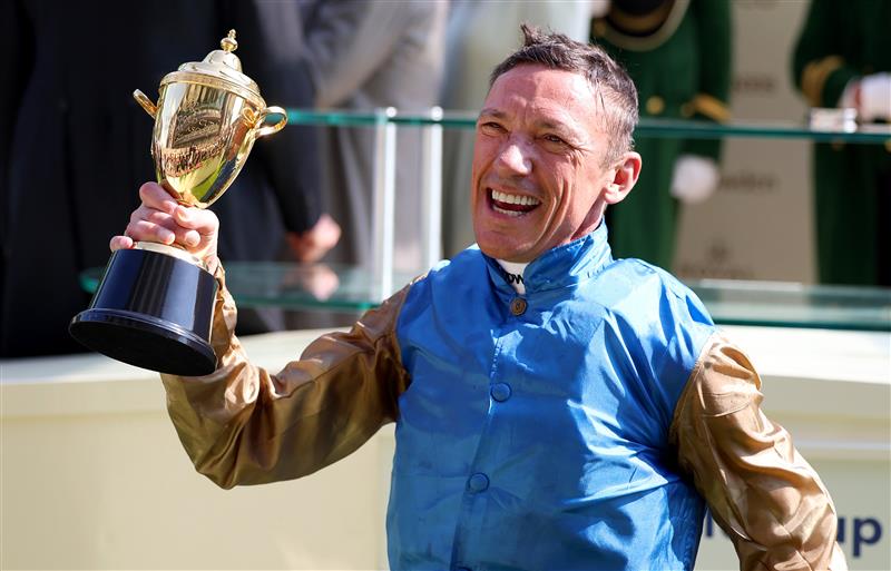 ASCOT, ENGLAND - JUNE 22:  Frankie Dettori celebrates with the trophy after riding Courage Mon Ami to winning The Gold Cup on day three during Royal Ascot 2023 at Ascot Racecourse on June 22, 2023 in Ascot, England. (Photo by Tom Dulat/Getty Images for Ascot Racecourse)