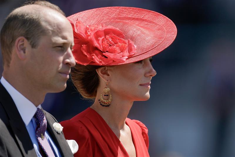 ASCOT, ENGLAND - JUNE 23: William, Prince of Wales and Catherine, Princess of Wales during the royal procession on day four during Royal Ascot 2023 at Ascot Racecourse on June 23, 2023 in Ascot, England. (Photo by Alan Crowhurst/Getty Images for Ascot Racecourse)
