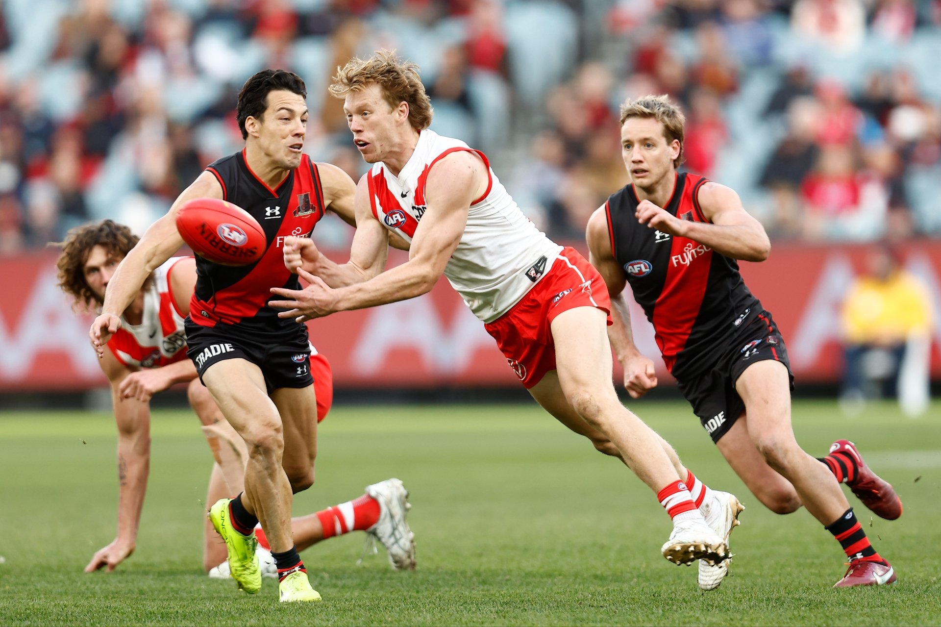 Essendon Bombers vs Sydney Swans Tips Can the Swans make it three wins in a row?