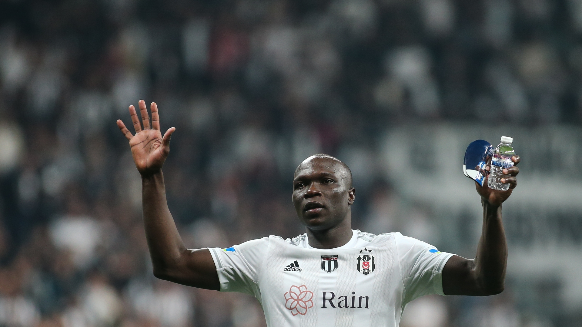 Champions League » News » Aboubakar double helps Besiktas down Napoli