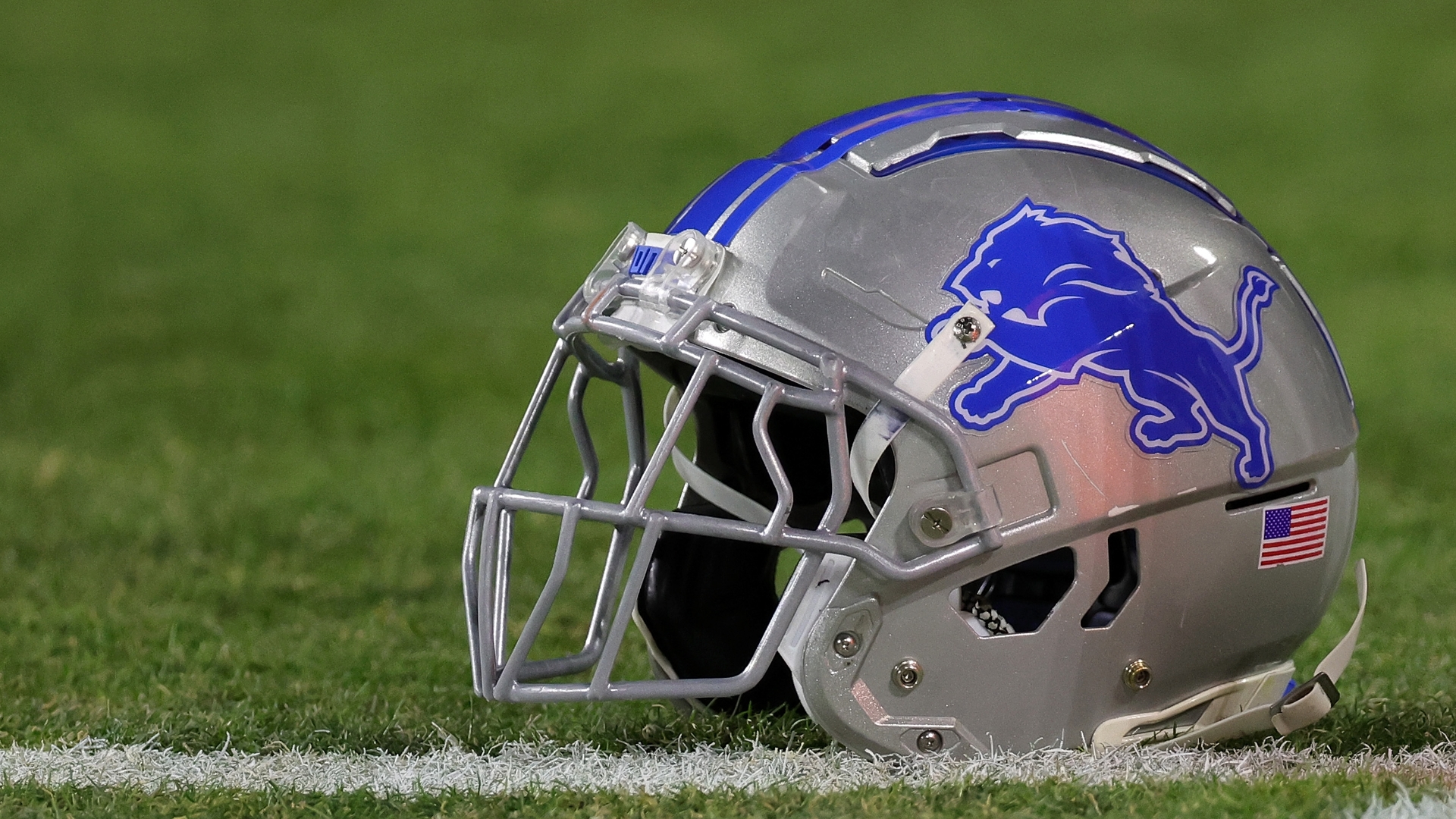 Detroit Lions at Green Bay Packers Tips Detroit To Beat NFL Rivals