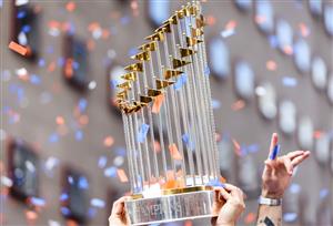 The World Series Trophy (Getty Images)