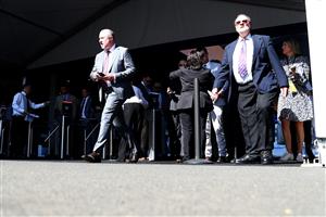 SYDNEY, AUSTRALIA - OCTOBER 14: Racegoers enter the racecourse as doors open prior to the Sydney Racing - TAB Everest Day at Royal Randwick Racecourse on October 14, 2023 in Sydney, Australia. (Photo by Jeremy Ng/Getty Images)