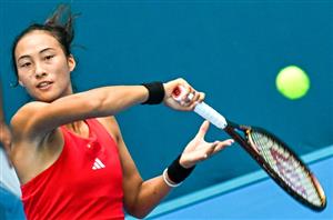 Qinwen Zheng shot
