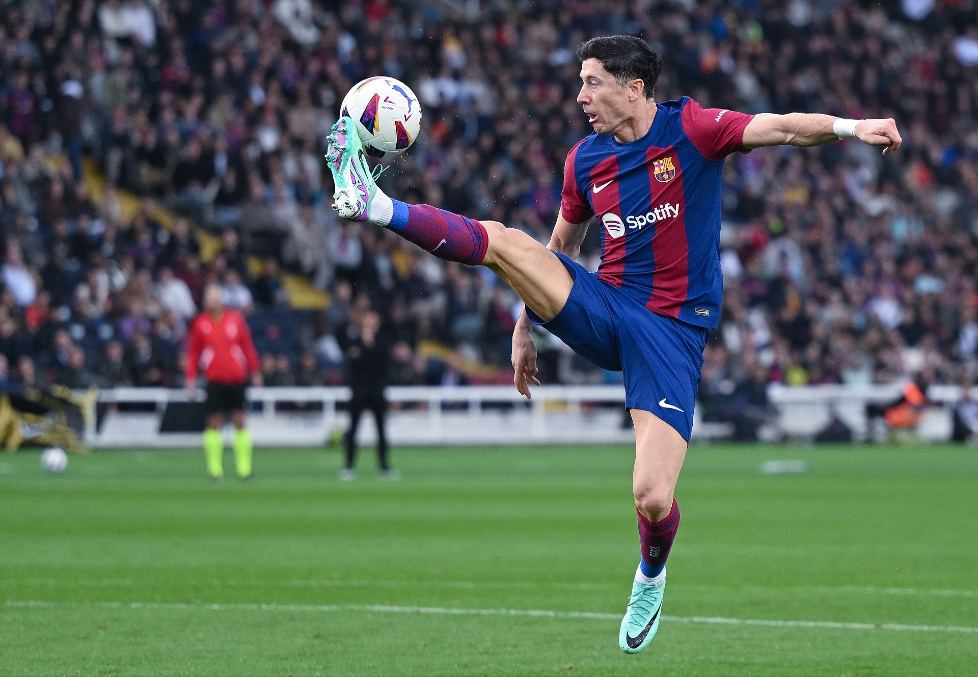 Rayo Vallecano vs Barcelona Tips Barcelona to make it three wins in a