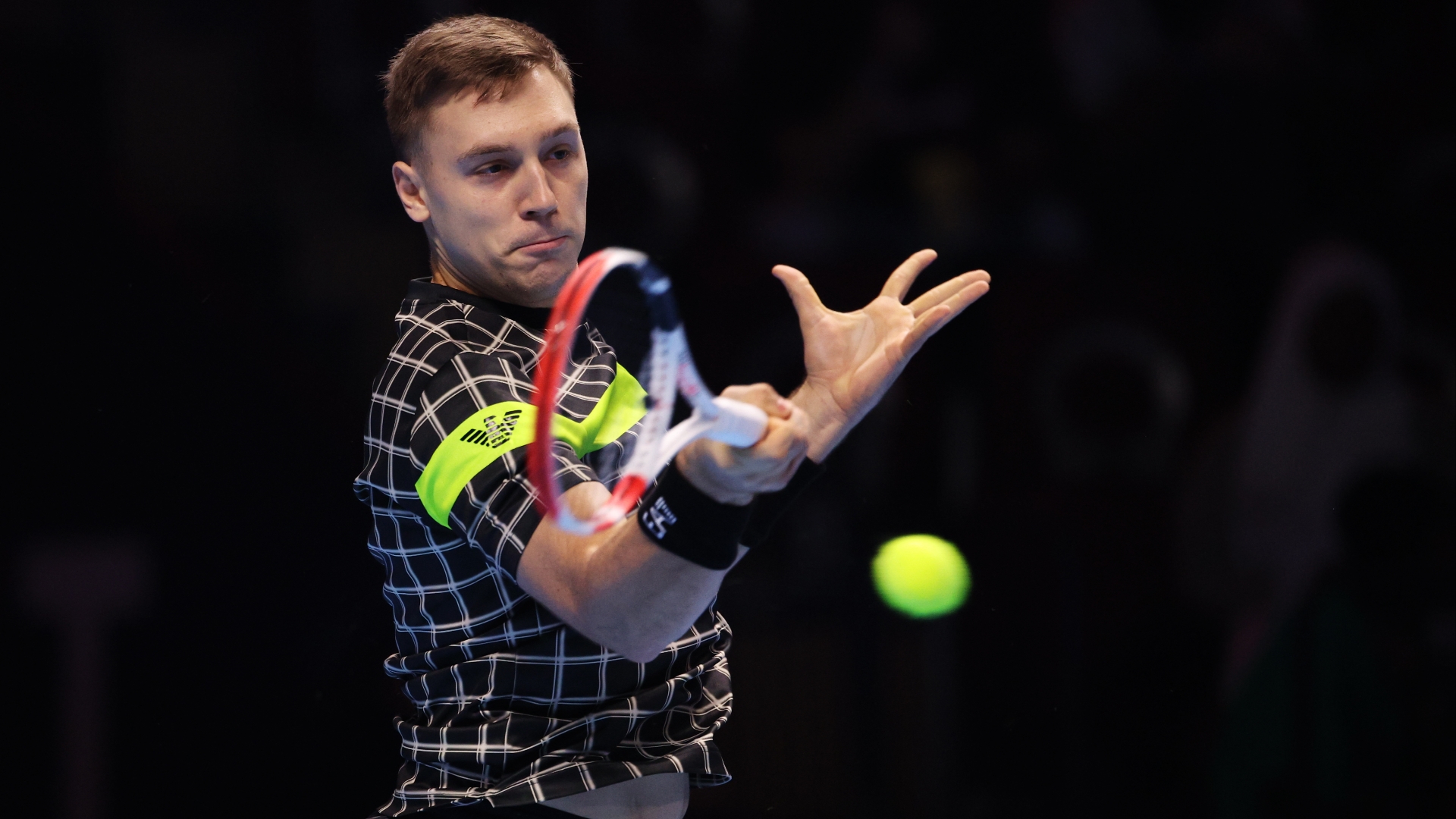 Are Metz and Sofia points included at ATP Finals race ?