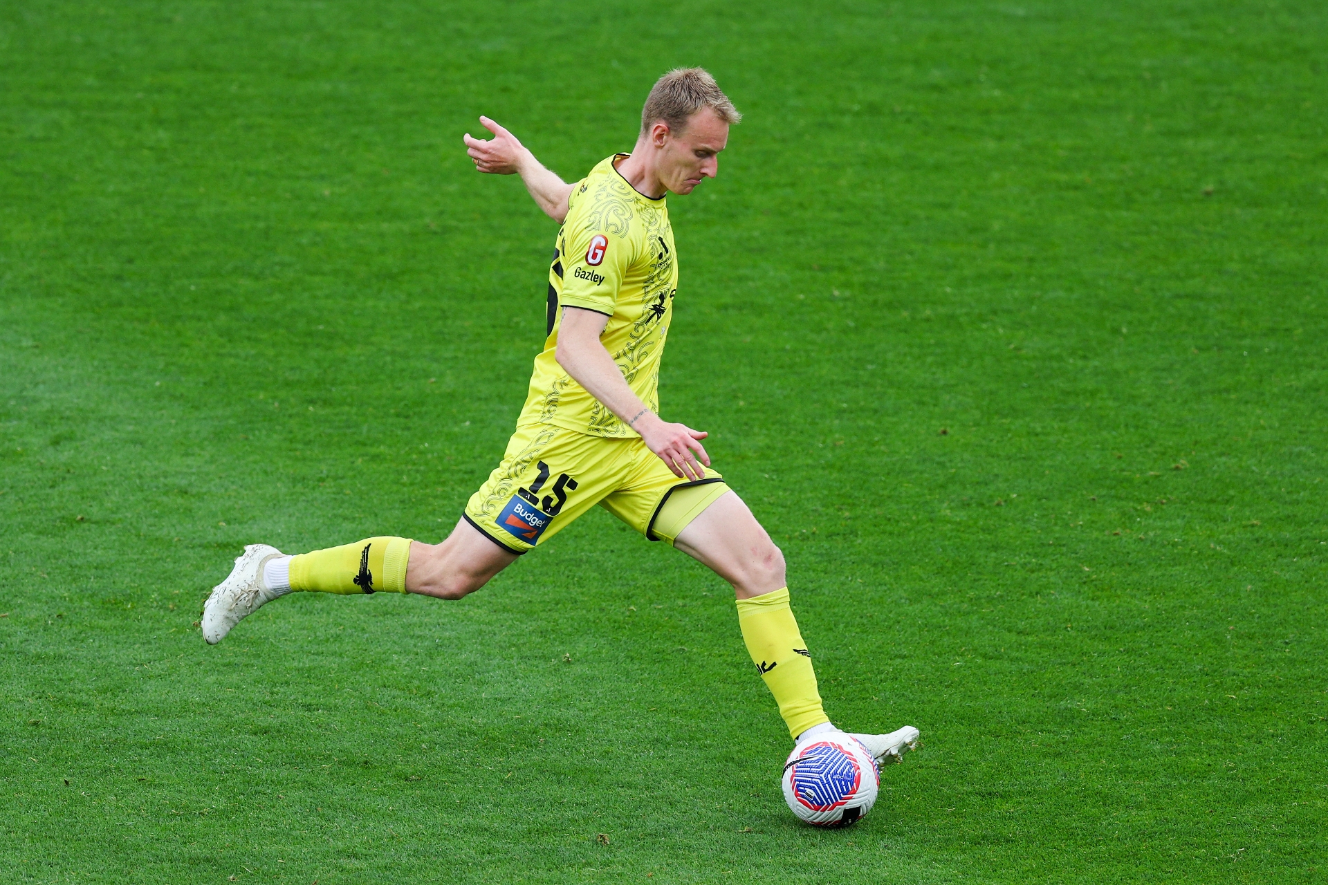 Sydney FC vs Wellington Phoenix Tips Phoenix to make it three wins in