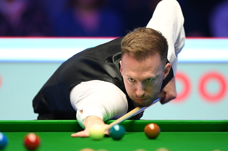 CR Judd Trump Snooker 15015991 