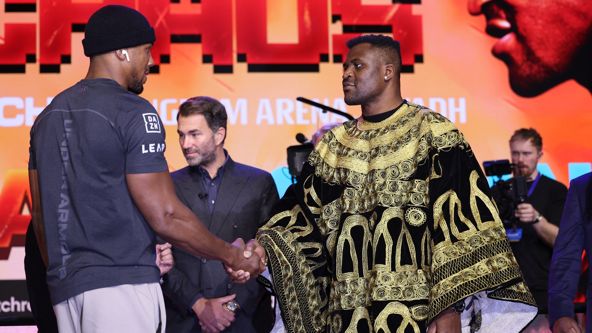 Anthony Joshua vs Francis Ngannou Fight Time, Live Stream & Predictions