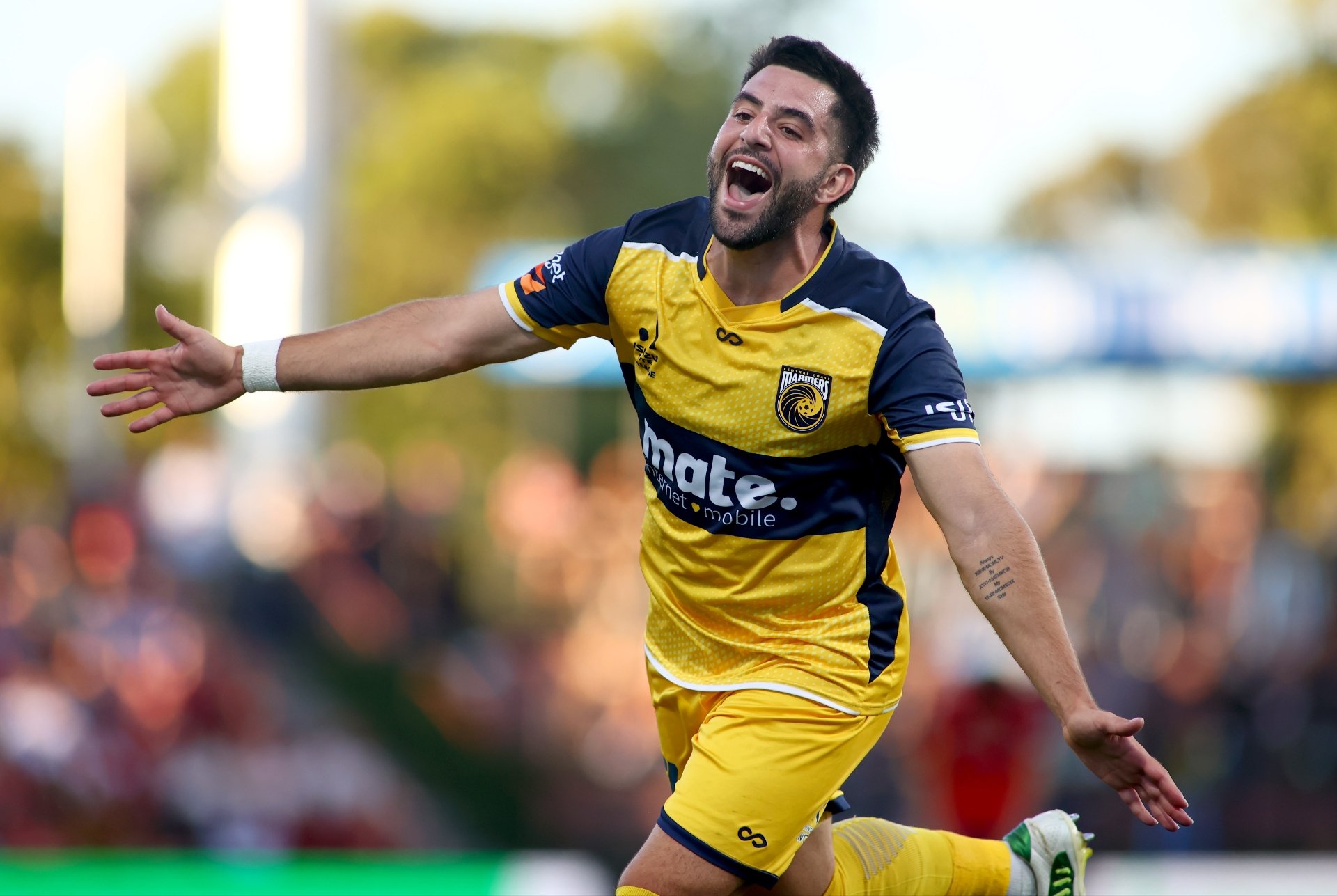 Wellington Phoenix vs Central Coast Mariners Live Stream & Tips