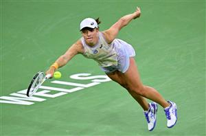 WTA Indian Wells swiatek shot