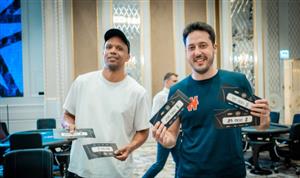 Phil Ivey, Adrian Mateos