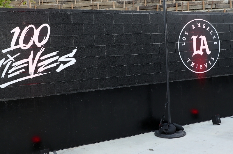 100 Thieves