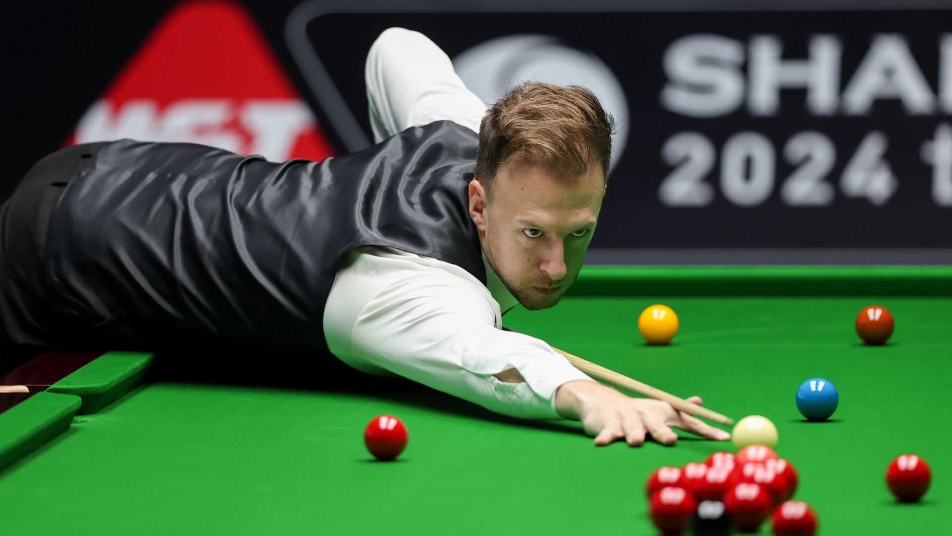 Barry Hawkins vs Judd Trump: UK Championship Final Preview & Head-to-Head Analysis - News Directory 3