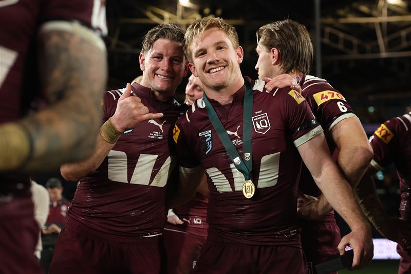 SYDNEY, AUSTRALIA - JULY 09: Harry Grant and Tom Dearden of the Maroons celebrate winning game three of the Men