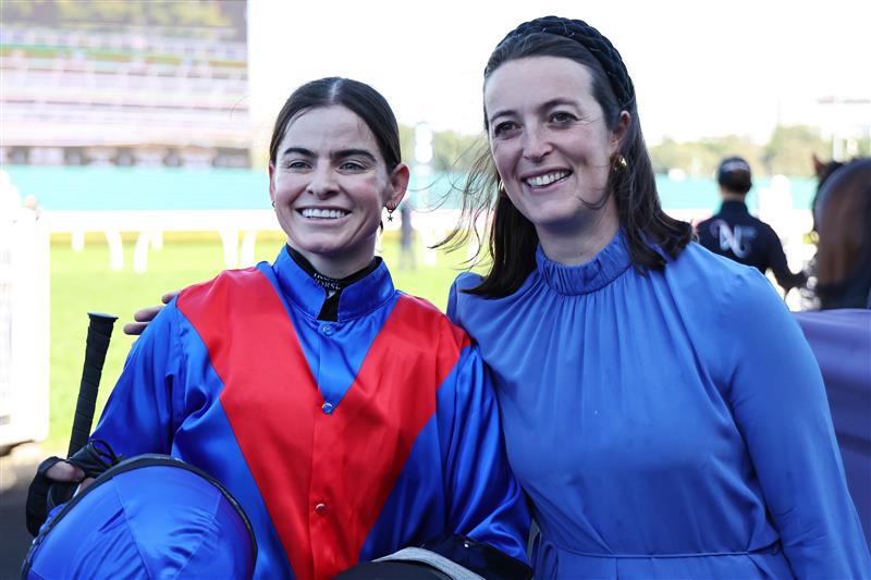 SYDNEY, AUSTRALIA - AUGUST 23: Trainer Annabel Neasham poses a photo with Alysha Collett after Nellie Leylax won Race 5. (Getty)