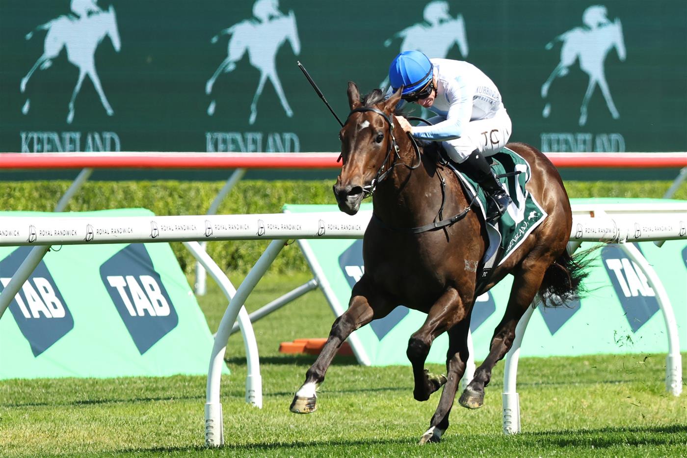 SYDNEY, AUSTRALIA - OCTOBER 04: Tim Clark riding Shiki win Race 3 Keeneland Gimcrack Stakes during Sydney Racing at Royal Randwick Racecourse on October 04, 2025 in Sydney, Australia. (Photo by Jeremy Ng/Getty Images)
