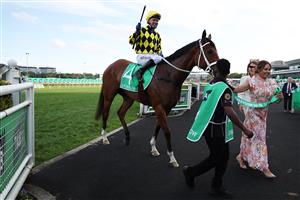 SYDNEY, AUSTRALIA - OCTOBER 04: Kerrin McEvoy riding Autumn Glow win Race 8 TAB Epsom Handicap  during Sydney Racing at Royal Randwick Racecourse on October 04, 2025 in Sydney, Australia. (Photo by Jeremy Ng/Getty Images)