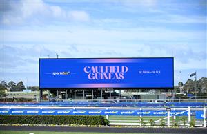 MELBOURNE, AUSTRALIA - OCTOBER 11: General view during Caulfield Guineas day during Melbourne Racing at Caulfield Racecourse on October 11, 2025 in Melbourne, Australia. (Photo by Vince Caligiuri/Getty Images)