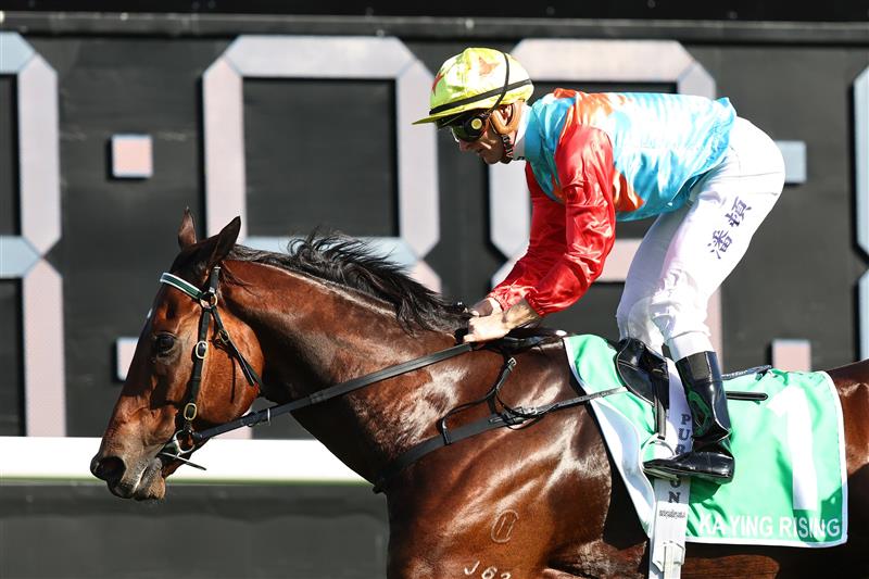 SYDNEY, AUSTRALIA - OCTOBER 18: Zac Purton riding Ka Ying Rising  win Race 7  The TAB Everest during Sydney Racing at Royal Randwick Racecourse on October 18, 2025 in Sydney, Australia. (Photo by Jeremy Ng/Getty Images)