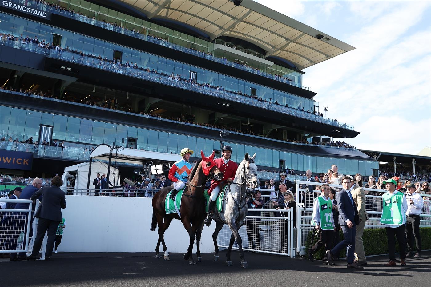 SYDNEY, AUSTRALIA - OCTOBER 18: Zac Purton riding Ka Ying Rising  prepares for Race 7  The TAB Everest during Sydney Racing at Royal Randwick Racecourse on October 18, 2025 in Sydney, Australia. (Photo by Jeremy Ng/Getty Images)