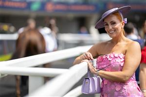 SYDNEY, AUSTRALIA - OCTOBER 18: Jules Robinson attends the TAB Everest Day at Royal Randwick Racecourse on October 18, 2025 in Sydney, Australia. (Photo by Wendell Teodoro/Getty Images)