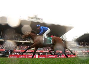MELBOURNE, AUSTRALIA - OCTOBER 25: Mark Zahra rides #1 Observer to win during race nine the Drummond Golf Vase during Cox Plate Day at Moonee Valley Racecourse on October 25, 2025 in Melbourne, Australia. (Photo by Robert Cianflone/Getty Images)