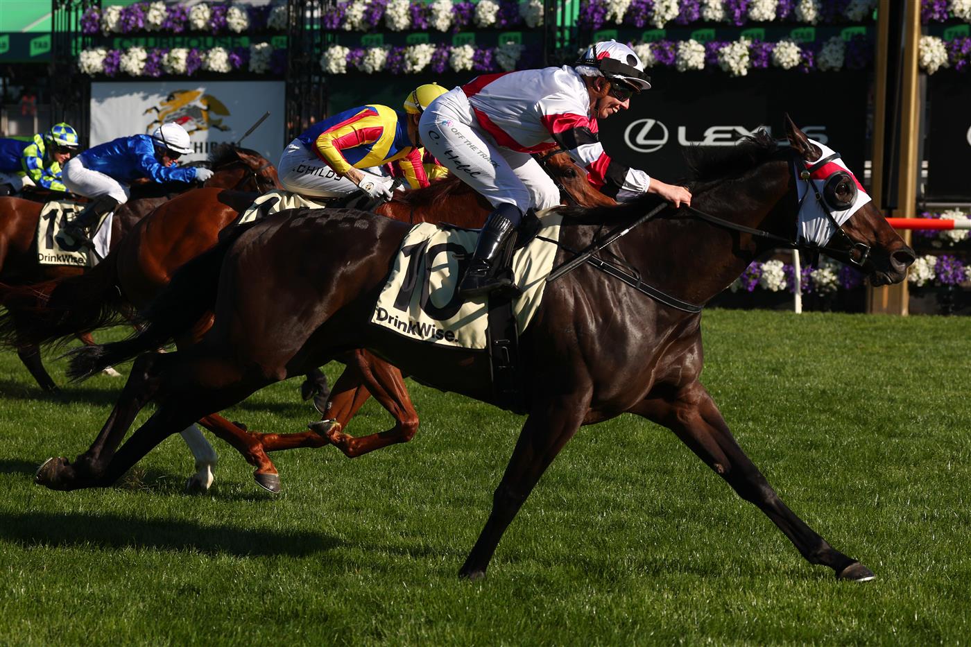MELBOURNE, AUSTRALIA - NOVEMBER 01: Carleen Hefel celebrates riding New York Lustre #10 to win race nine the Kirin Ichiban Sprint during Melbourne Racing at Flemington Racecourse on November 01, 2025 in Melbourne, Australia. (Photo by Daniel Pockett/Getty Images)
